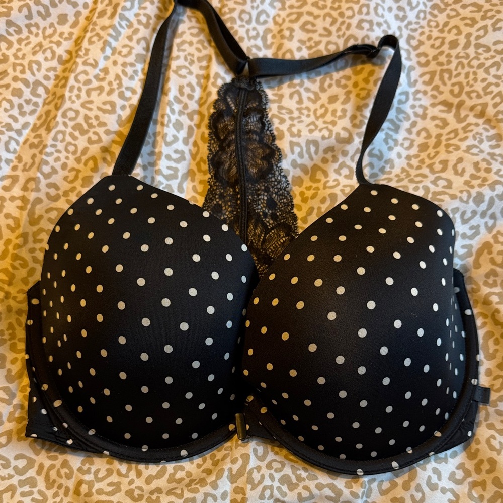 NWOT Victoria's Secret Black and White Polka Dot Bra